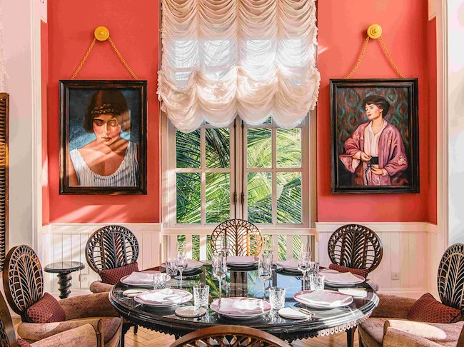 Boudoir - A Woman's Private Room